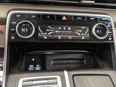 Used 2023 Genesis GV80 2.5T image 27