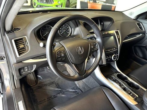 Used 2019 Acura TLX V6 SH-AWD image 9