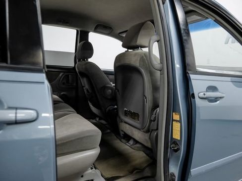 Used 2008 Toyota Sienna LE image 29