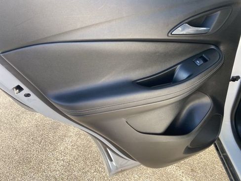 Used 2022 Buick Encore GX Preferred w/ Cold Weather Comfort Package AWD/4WD image 30