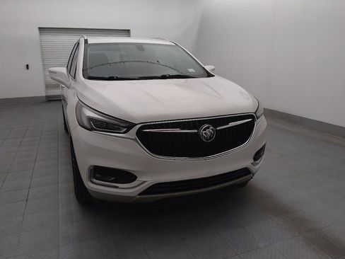 Used 2020 Buick Enclave Essence image 14