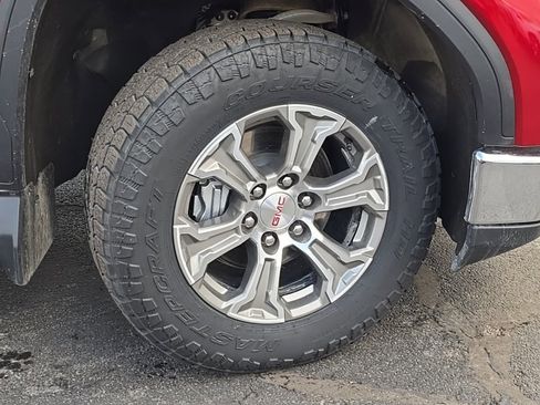 Used 2023 GMC Sierra 1500 SLT w/ SLT Convenience Package image 50