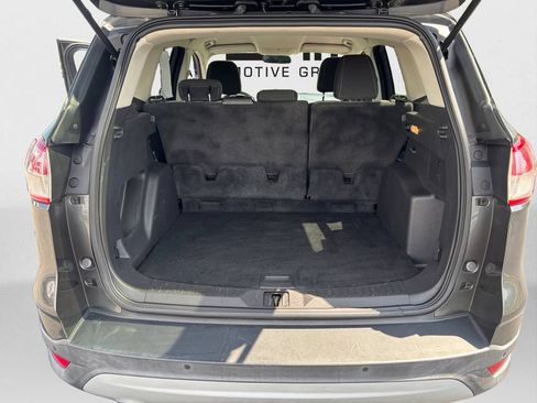 Used 2016 Ford Escape SE w/ Equipment Group 201A FWD image 13