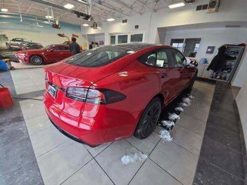 Used 2023 Tesla Model S Standard Range image 2