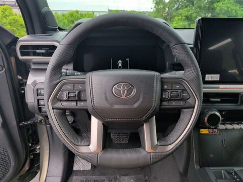 New 2026 Toyota Tacoma TRD Off-Road AWD/4WD image 15