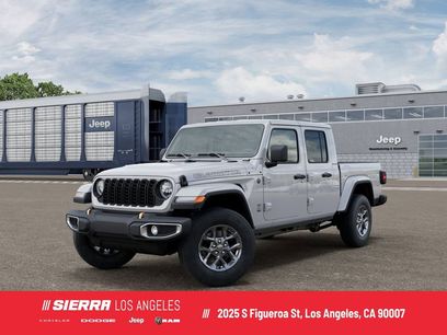 New 2026 Jeep Gladiator Sport