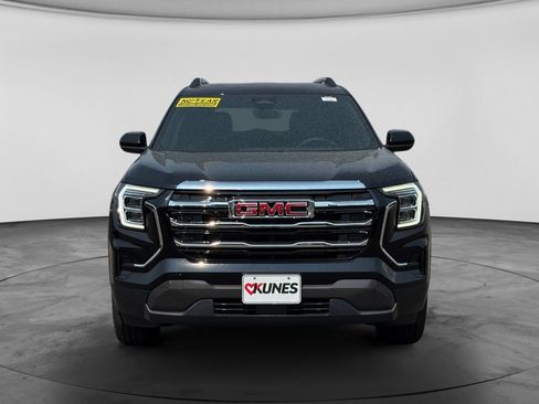 New 2027 GMC Terrain Elevation w/ Elevation Premium Package AWD/4WD image 2