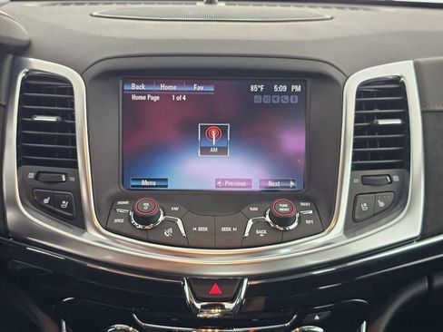 Used 2015 Chevrolet SS image 27