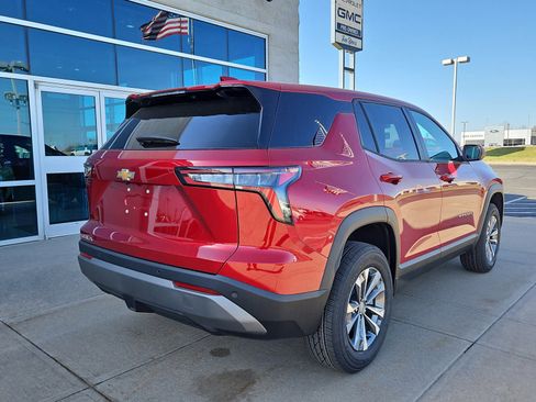 New 2026 Chevrolet Equinox LT w/ Convenience Package II image 4