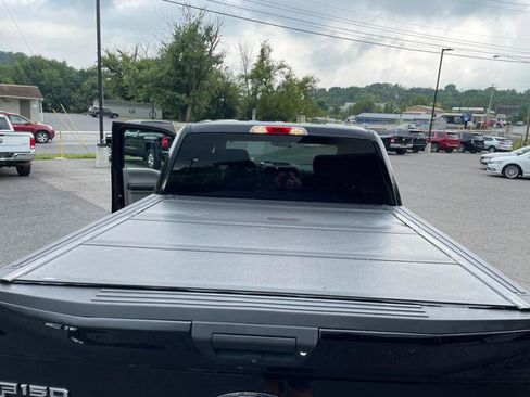 Used 2017 Ford F150 XLT w/ Trailer Tow Package image 28