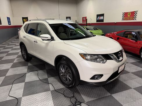 Used 2016 Nissan Rogue SL image 8