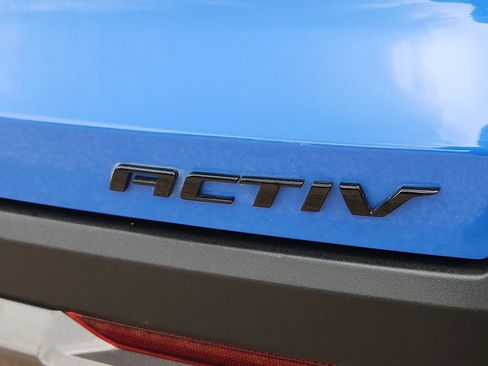 Used 2025 Chevrolet Equinox ACTIV w/ Safety and Technology Package FWD image 10