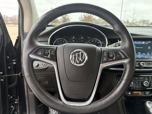 Used 2018 Buick Encore Essence image 15