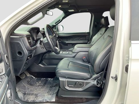 Used 2023 Ford Expedition Max Platinum AWD/4WD image 22