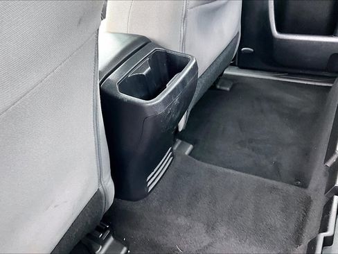 Used 2022 Toyota Tacoma SR RWD image 11