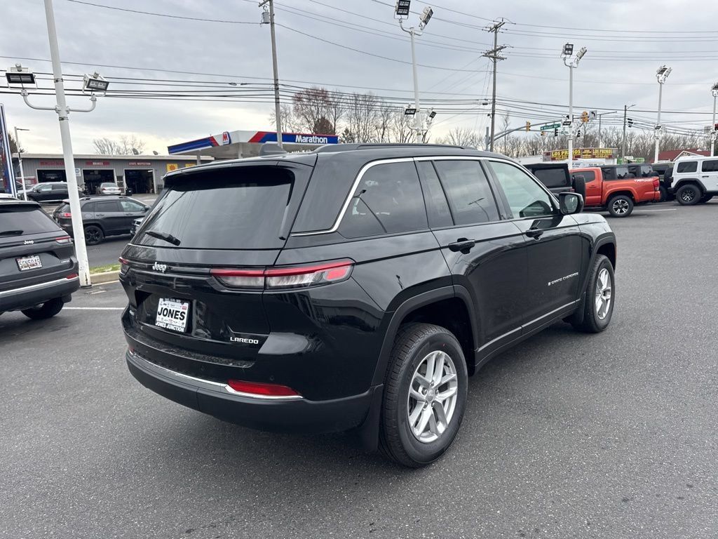 New 2026 Jeep Grand Cherokee Laredo X AWD/4WD image 5
