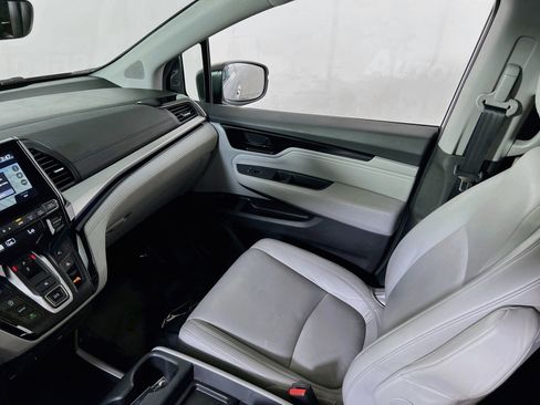 Used 2023 Honda Odyssey Touring image 24