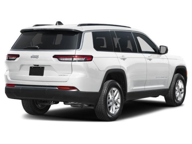 Used 2026 Jeep Grand Cherokee L Limited AWD/4WD image 3