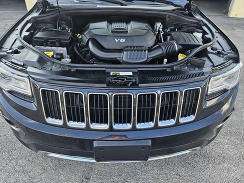 Used 2015 Jeep Grand Cherokee Limited w/ Luxury Group II image 27