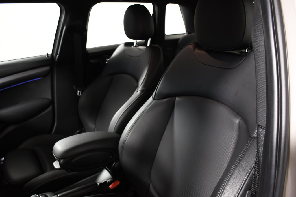 Used 2022 MINI Cooper S w/ Premium Package FWD image 17