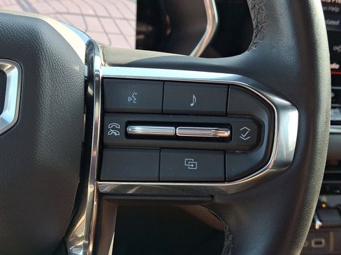 Used 2025 GMC Canyon Elevation w/ Convenience Package AWD/4WD image 21