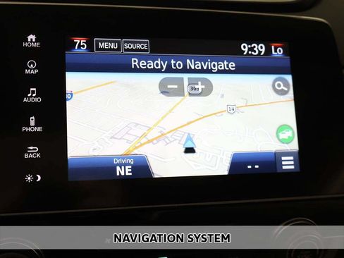 Used 2017 Honda CR-V Touring image 3
