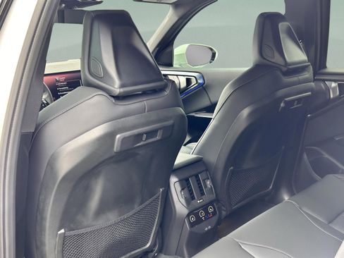 Used 2026 BMW X3 xDrive30 w/ Convenience Package image 27