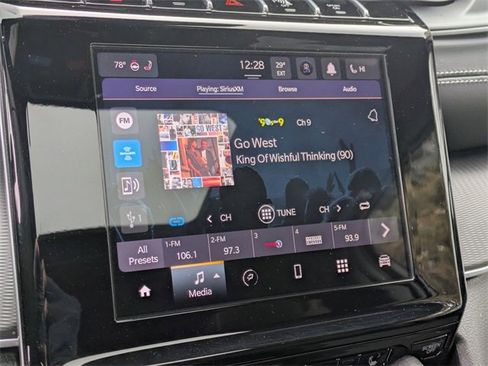 Used 2025 Jeep Grand Cherokee Laredo X w/ Luxury Tech Group I image 18