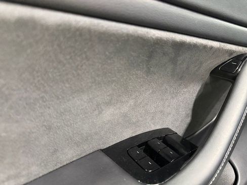 Used 2020 Tesla Model 3 Long Range AWD/4WD image 22