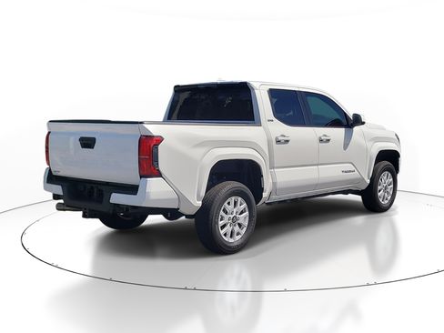 Certified 2025 Toyota Tacoma SR5 RWD image 7