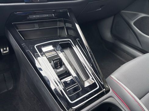 Used 2023 Volkswagen GTI Autobahn image 23