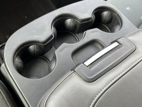 Used 2013 RAM 1500 Express image 27