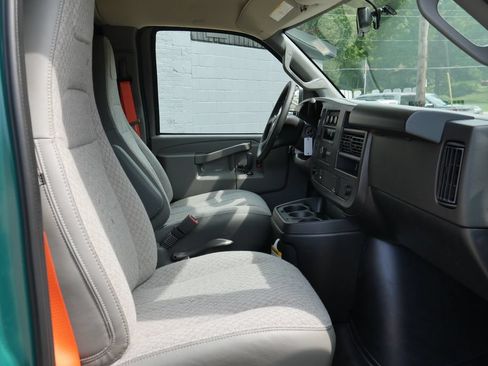 New 2026 Chevrolet Express 3500 w/ Driver Convenience Package RWD image 8
