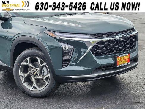 New 2025 Chevrolet Trax LT w/ Driver Confidence Package image 2