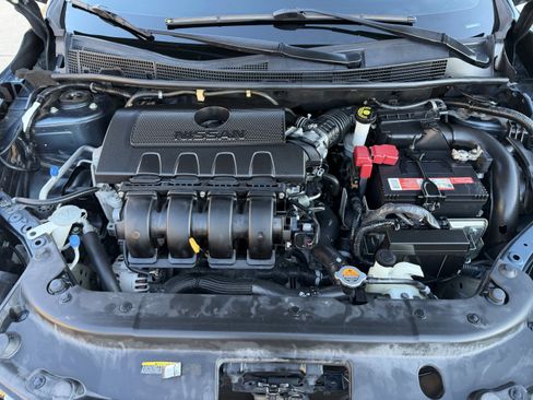 Used 2016 Nissan Sentra SL image 40