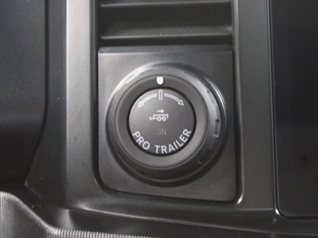 Used 2023 Ford F250 Platinum AWD/4WD image 71