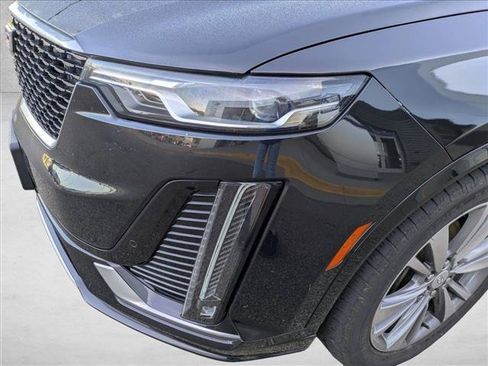 Used 2020 Cadillac XT6 Premium Luxury AWD/4WD image 9