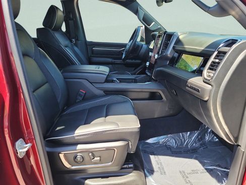 Used 2025 RAM 1500 Limited image 43