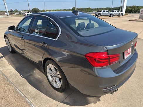 Used 2018 BMW 330i Sedan image 5
