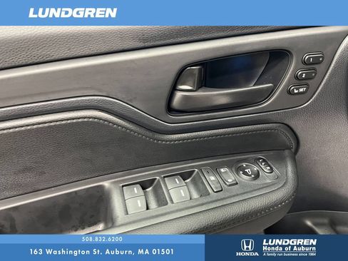 New 2026 Honda Odyssey EX-L image 10
