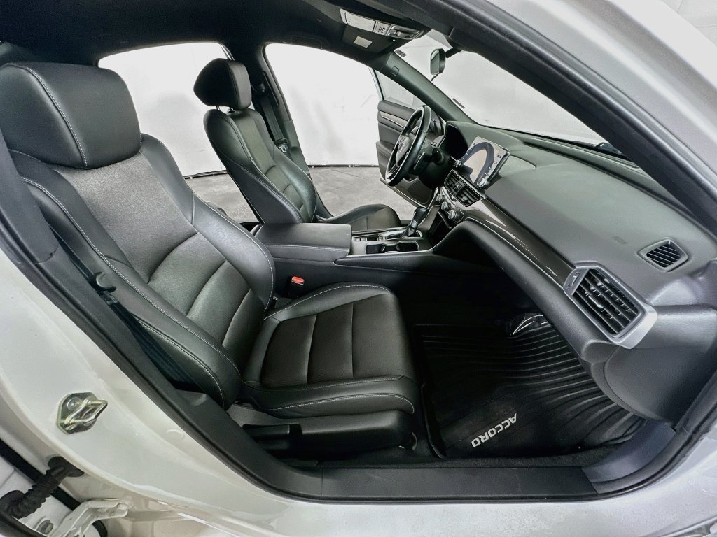 Used 2020 Honda Accord Sport image 14