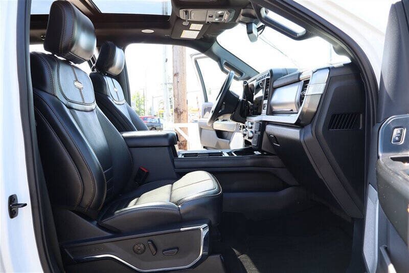 Used 2024 Ford F250 Platinum AWD/4WD image 35