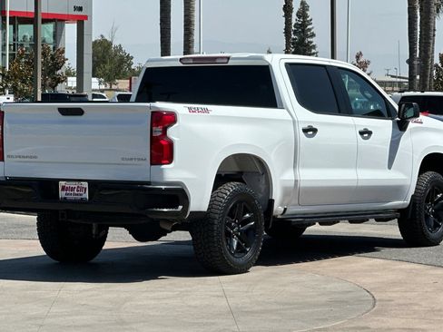 Used 2022 Chevrolet Silverado 1500 Custom Trail Boss AWD/4WD image 4