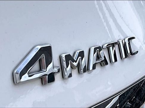 Used 2020 Mercedes-Benz C 300 4MATIC Sedan image 8