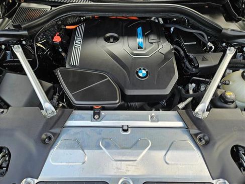 Used 2021 BMW X3 xDrive30e w/ M Sport Package image 24