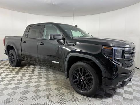 Used 2024 GMC Sierra 1500 Elevation image 7