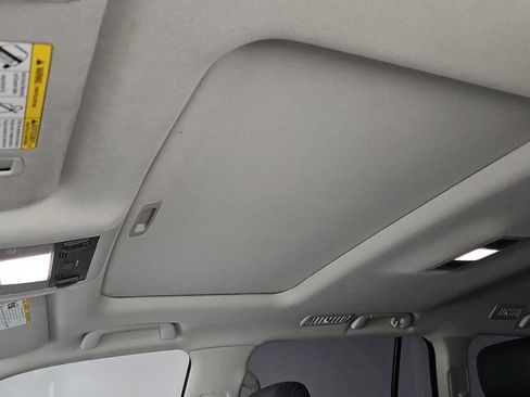 Used 2018 Toyota Land Cruiser w/ Carpet Mat Package AWD/4WD image 12