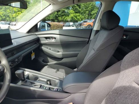 New 2026 Honda Accord LX image 15