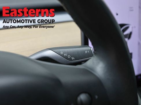 Used 2018 Tesla Model 3 Long Range RWD image 13