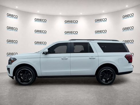 Used 2023 Ford Expedition Max Limited RWD image 4